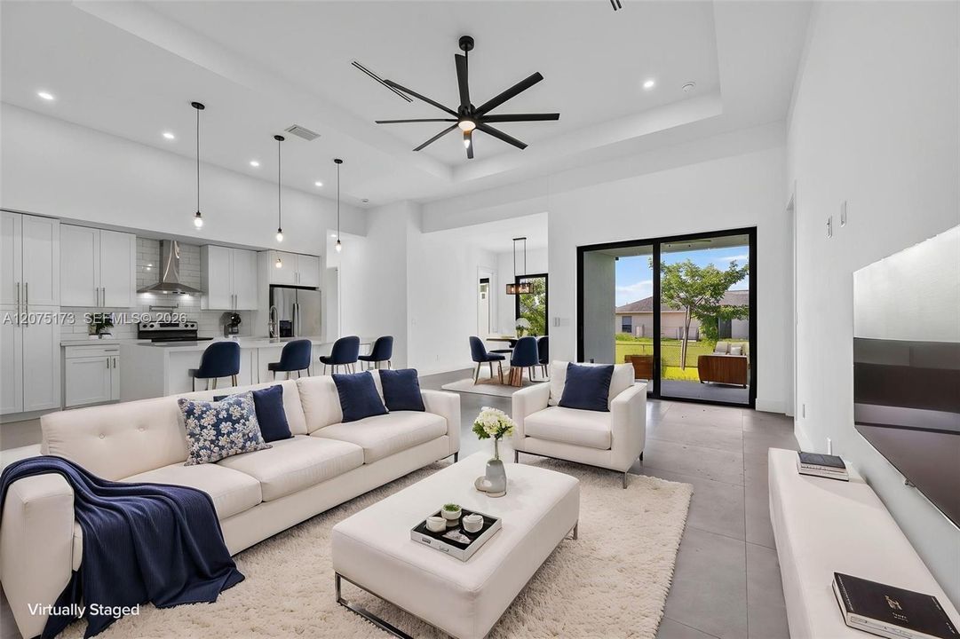 For Sale: $389,000 (4 beds, 2 baths, 1812 Square Feet)