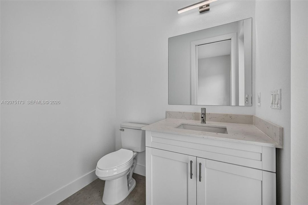 For Sale: $389,000 (4 beds, 2 baths, 1812 Square Feet)