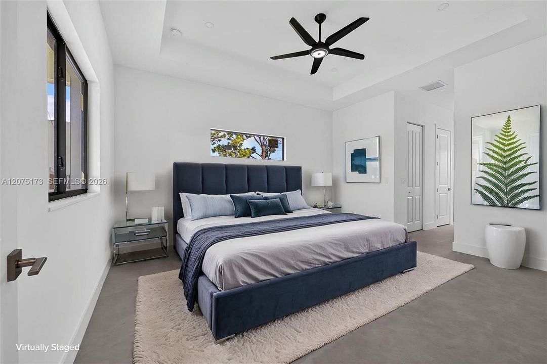 For Sale: $389,000 (4 beds, 2 baths, 1812 Square Feet)