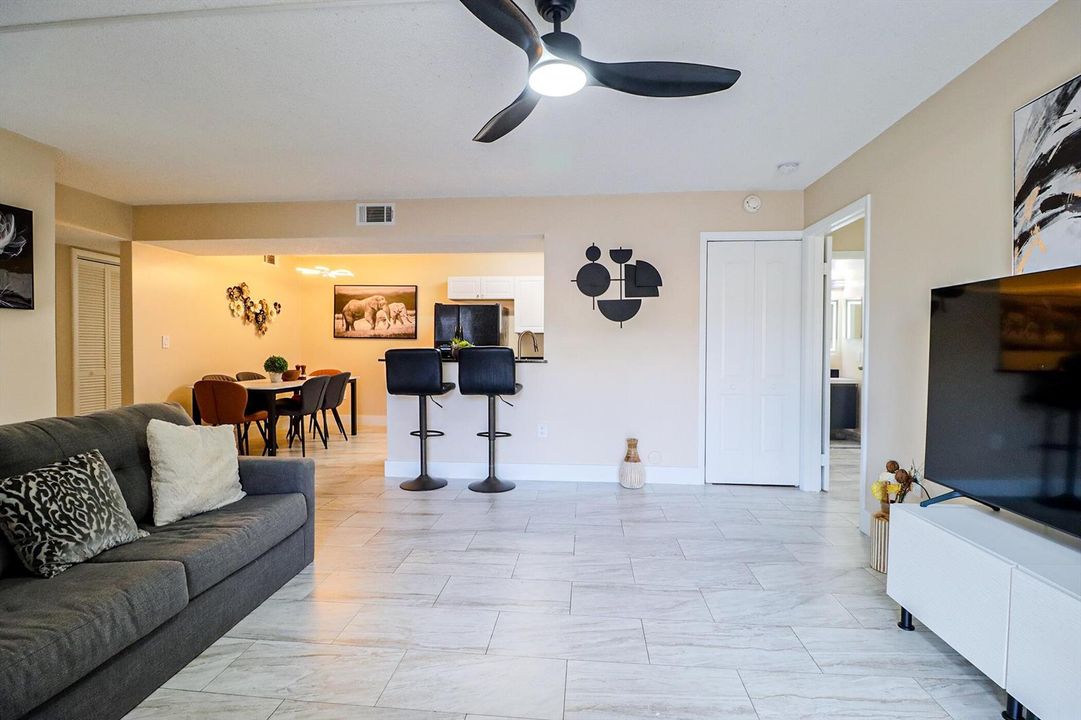450 Palm Ave #31