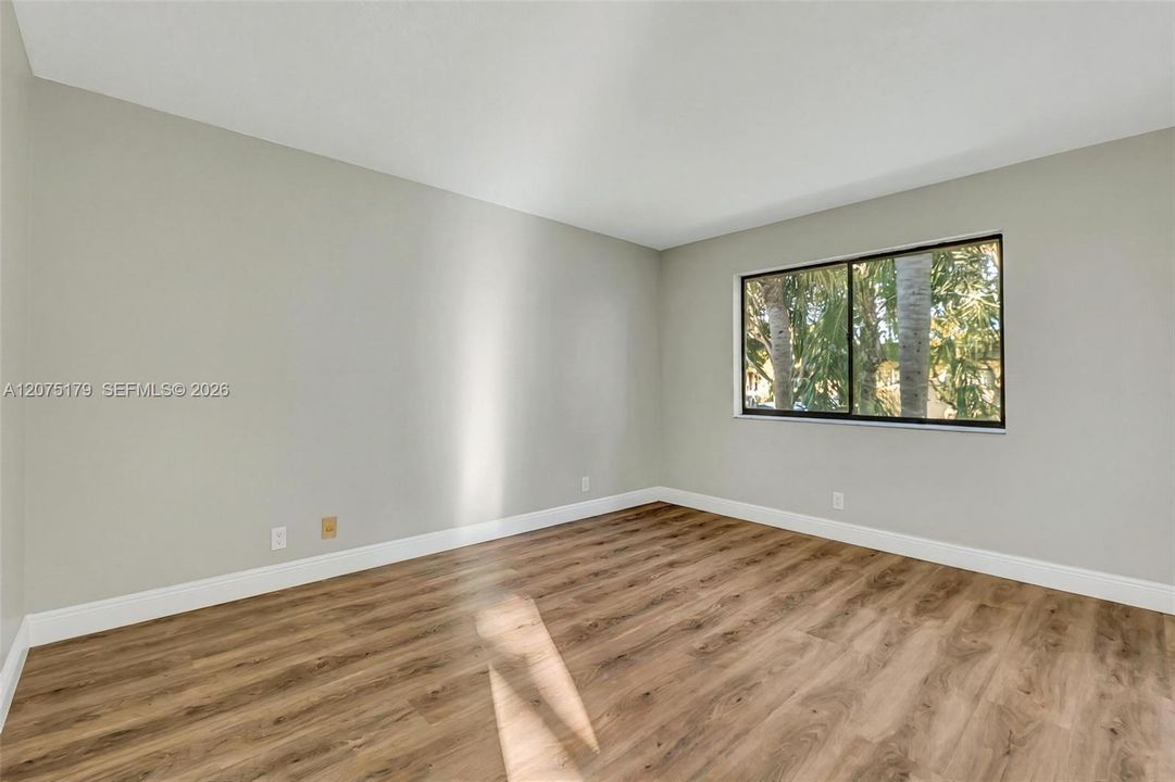 Activo con contrato: $312,000 (2 camas, 2 baños, 1231 Pies cuadrados)