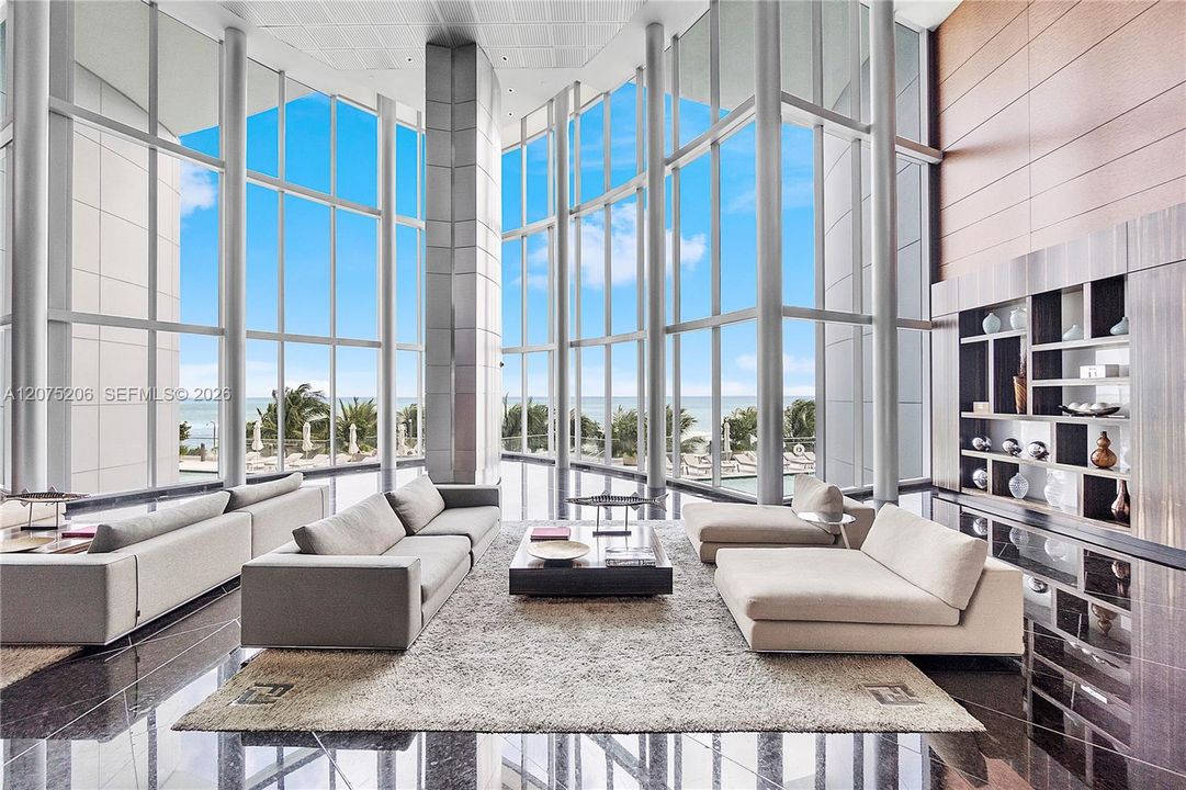 For Sale: $1,300,000 (1 beds, 1 baths, 862 Square Feet)
