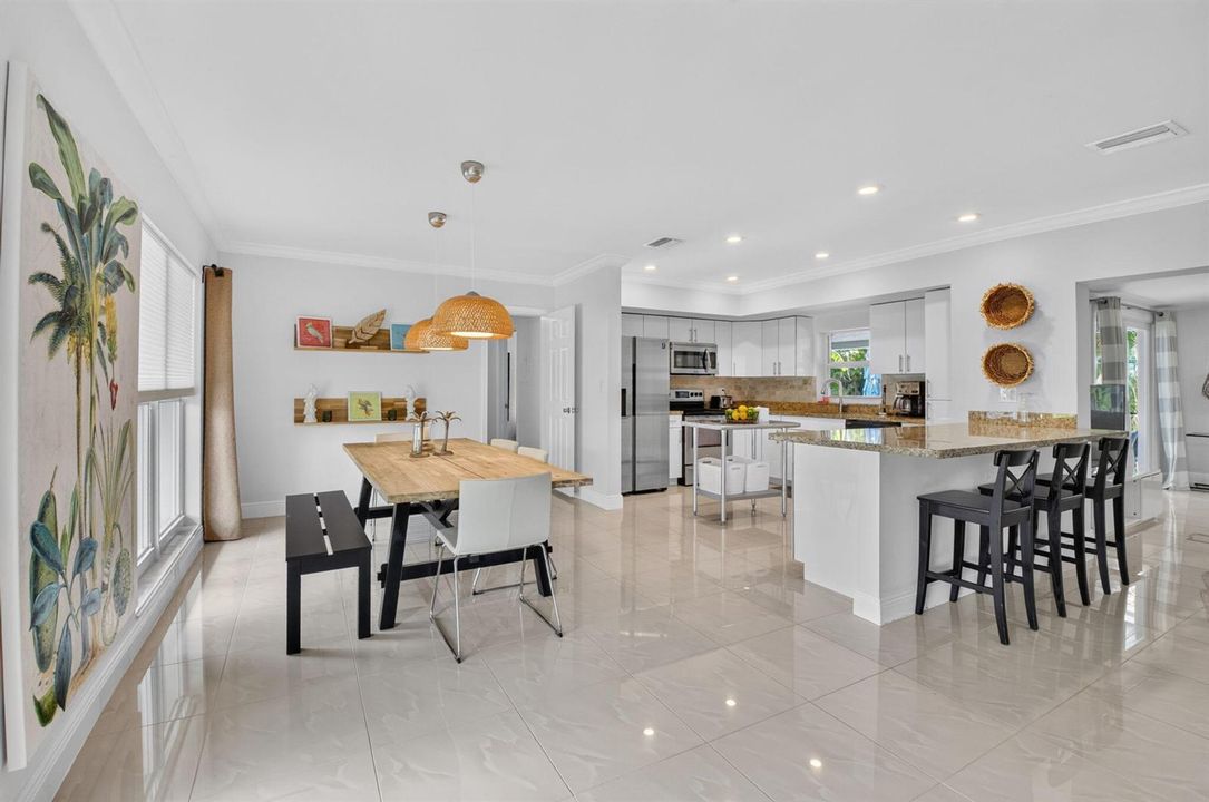 Dining Room/Kitchen