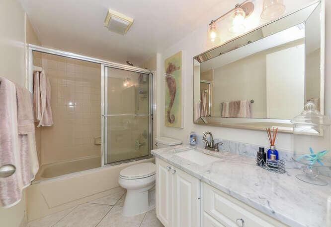 2301 Marina Isle Way Apt 203-small-031-0