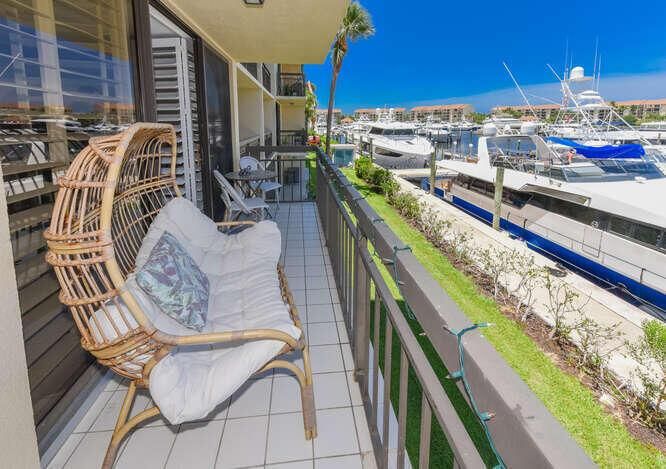 2301 Marina Isle Way Apt 203-small-023-0