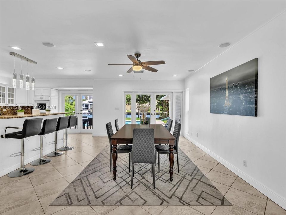 For Rent: $14,500 (5 beds, 3 baths, 2709 Square Feet)