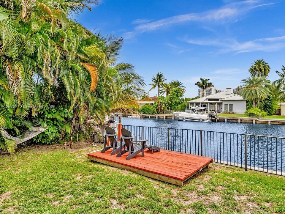 For Rent: $14,500 (5 beds, 3 baths, 2709 Square Feet)