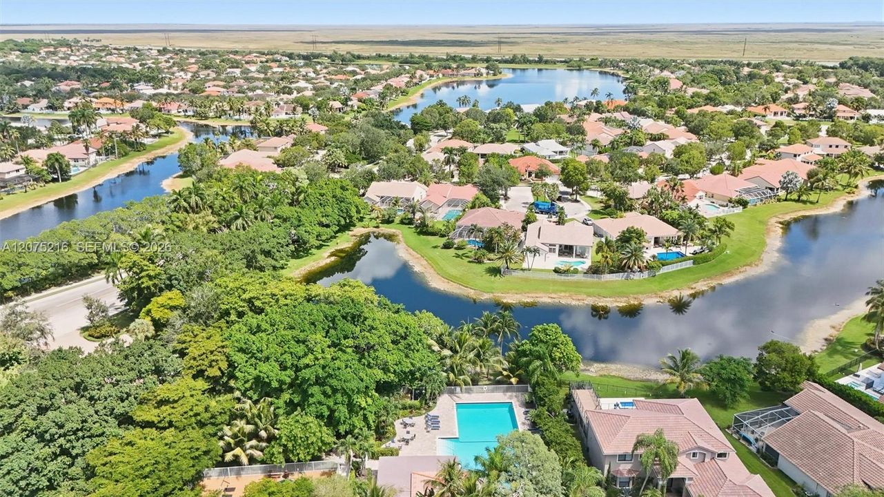 На продажу: $995,000 (4 спален, 2 ванн, 2380 Квадратных фут)