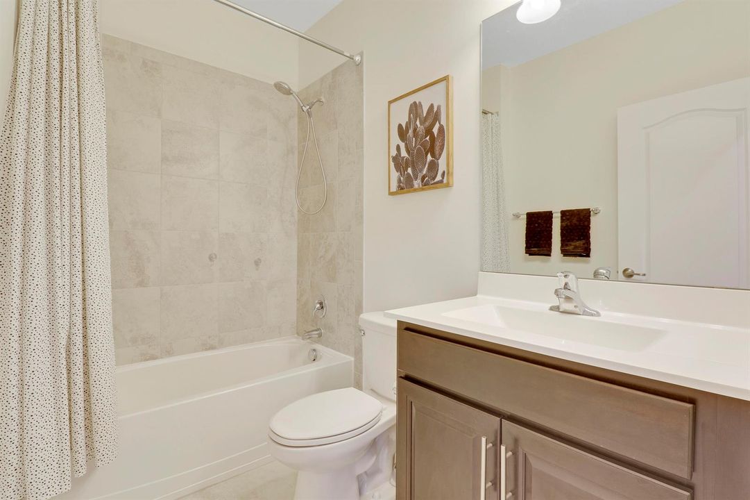 bathroom 4
