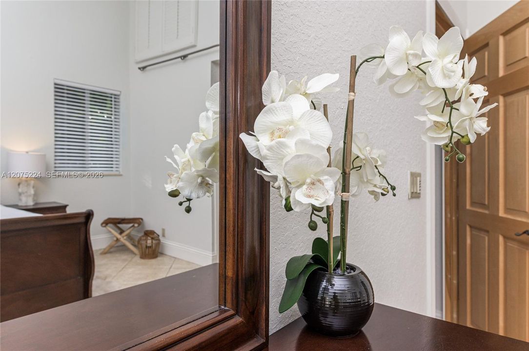 For Rent: $25,000 (5 beds, 4 baths, 3600 Square Feet)