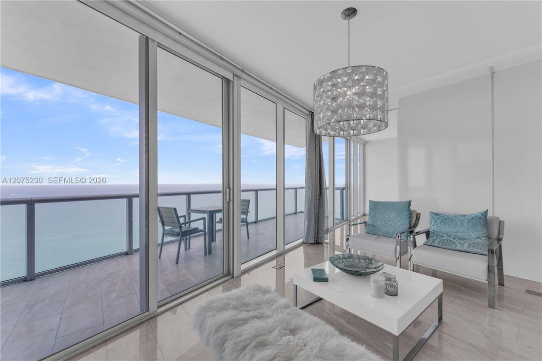 For Sale: $2,230,000 (2 beds, 3 baths, 1479 Square Feet)