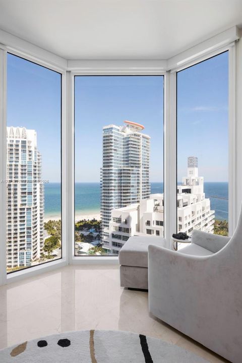 En Venta: $3,499,000 (2 camas, 2 baños, 2040 Pies cuadrados)