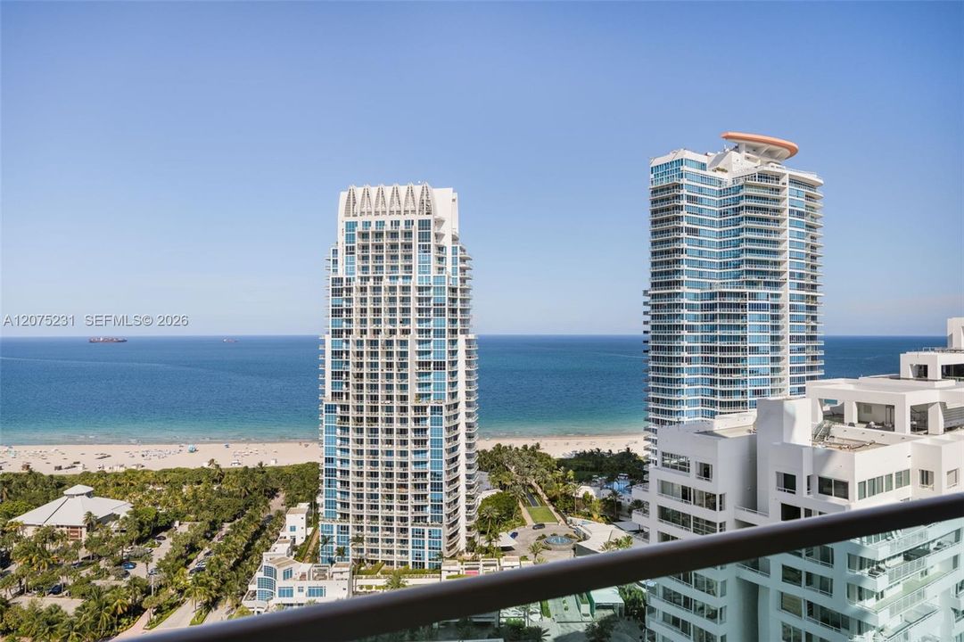 En Venta: $3,499,000 (2 camas, 2 baños, 2040 Pies cuadrados)