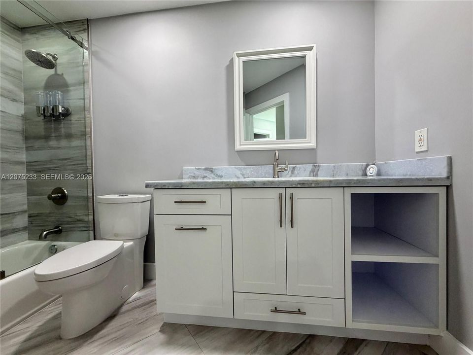For Rent: $7,500 (4 beds, 2 baths, 2054 Square Feet)