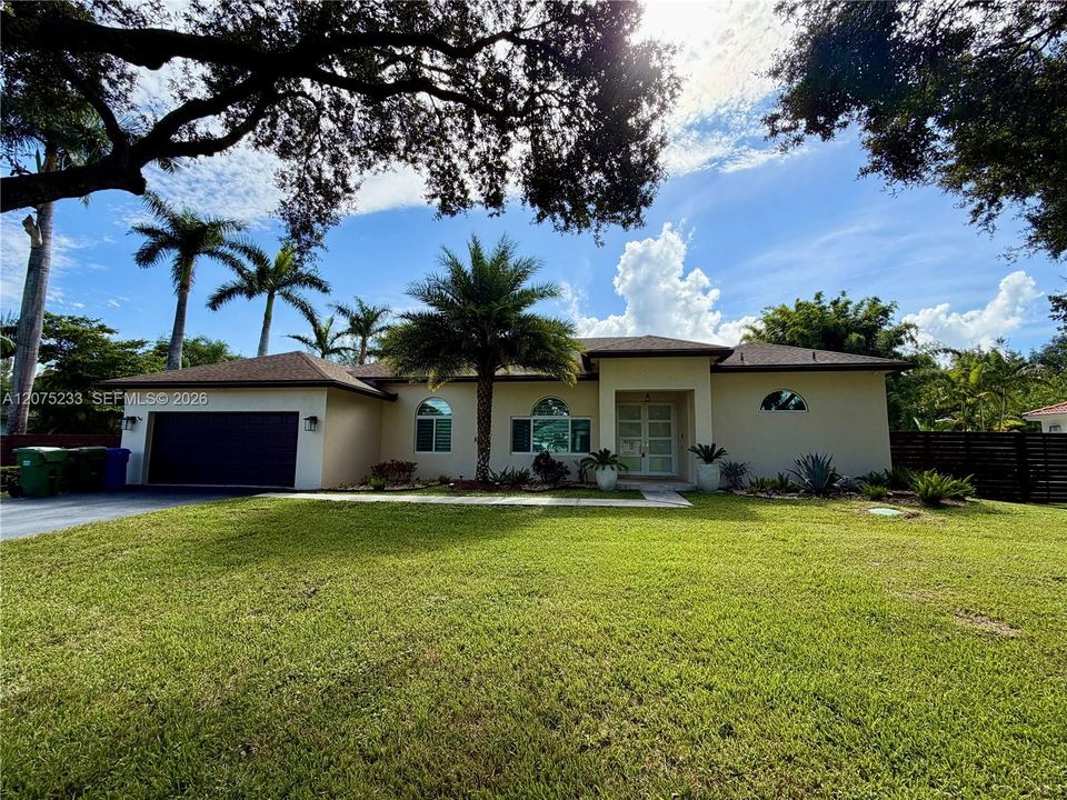 For Rent: $7,500 (4 beds, 2 baths, 2054 Square Feet)