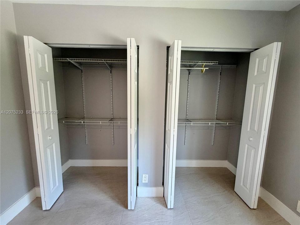 For Rent: $7,500 (4 beds, 2 baths, 2054 Square Feet)