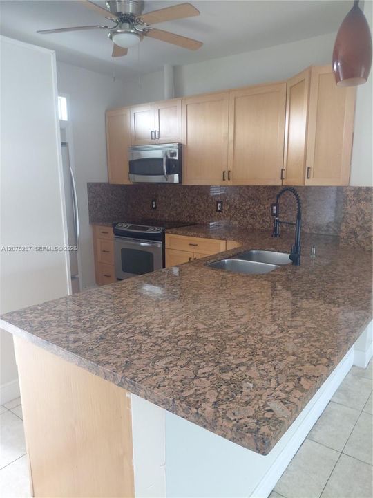 En Renta: $1,750 (1 camas, 1 baños, 790 Pies cuadrados)