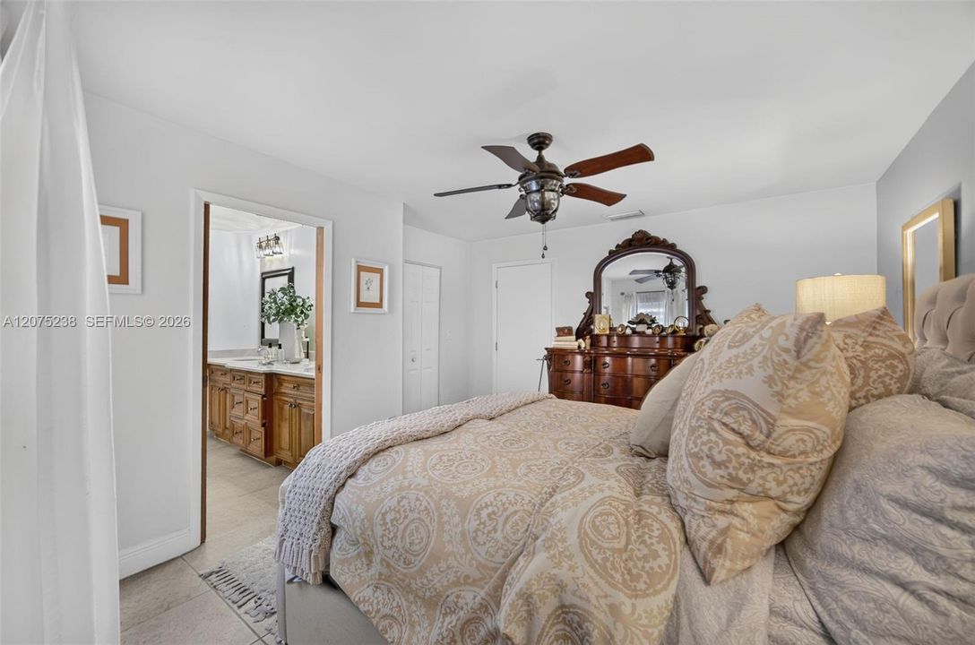 For Sale: $725,000 (3 beds, 2 baths, 1420 Square Feet)