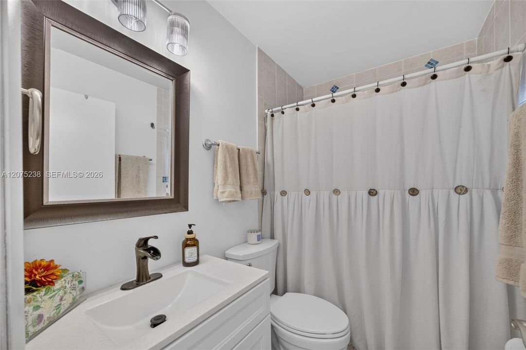 For Sale: $725,000 (3 beds, 2 baths, 1420 Square Feet)