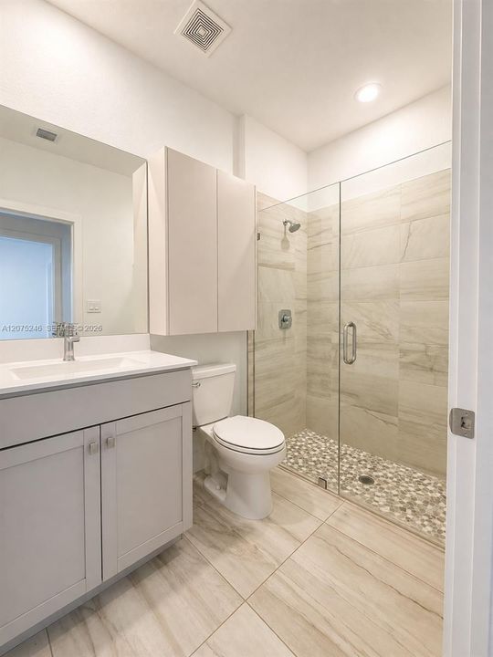 full bathroom (1) ground floor