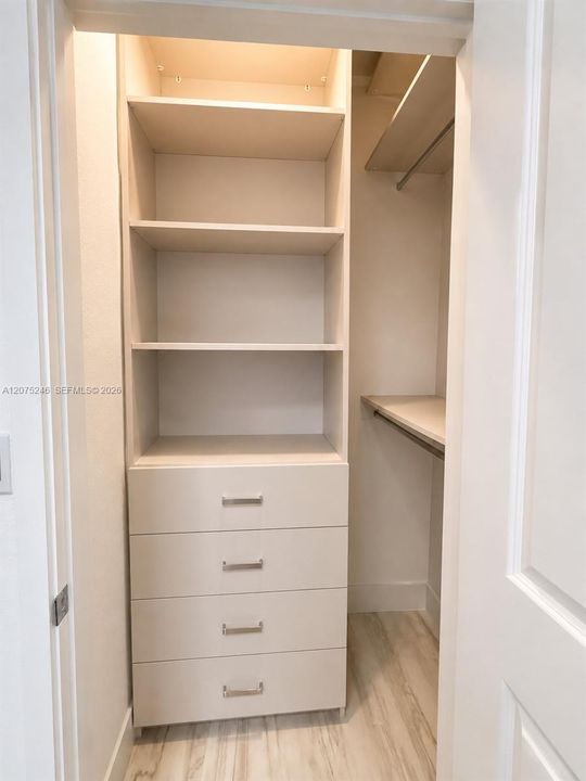 closet bedroom 1