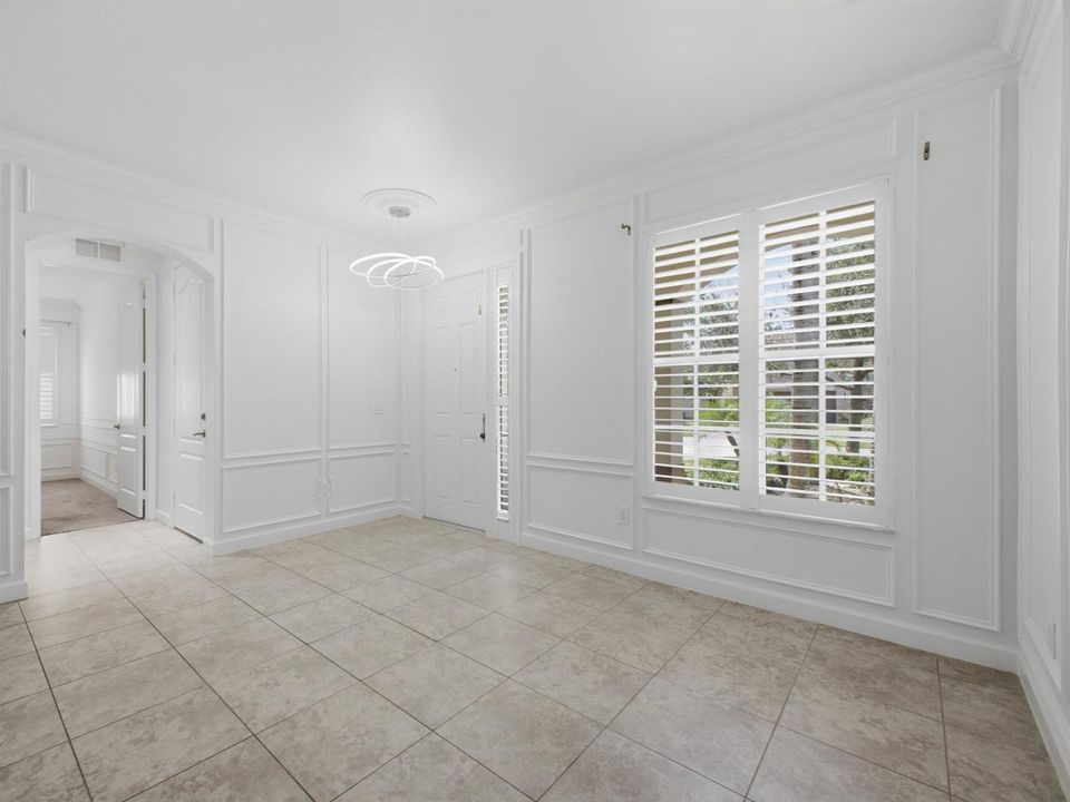 Living to Foyer