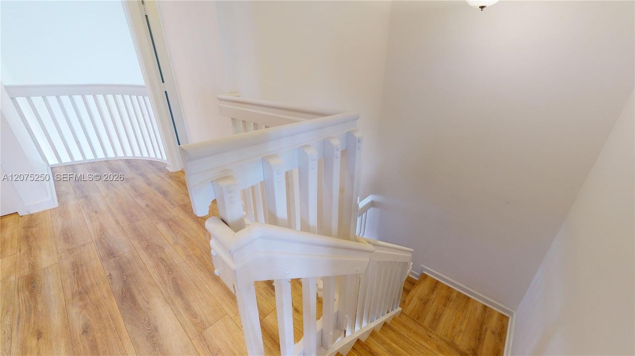 For Rent: $3,950 (3 beds, 3 baths, 2206 Square Feet)