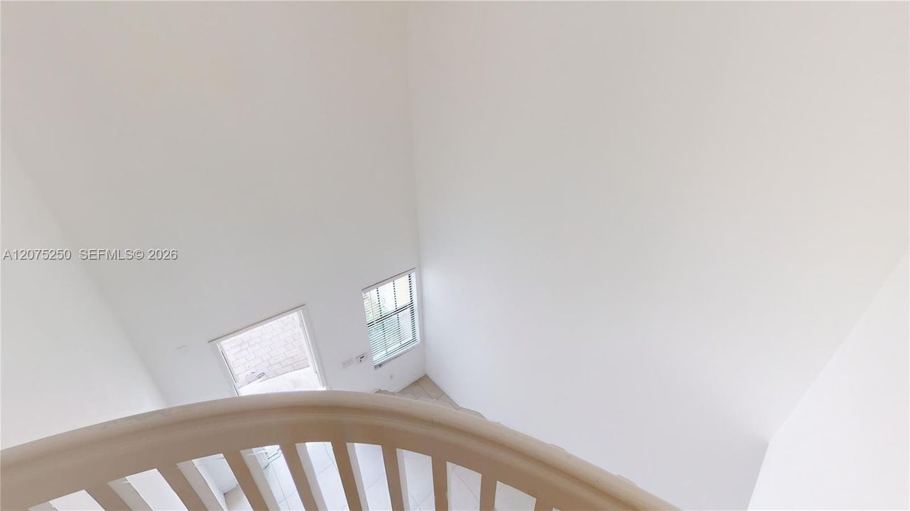 For Rent: $3,950 (3 beds, 3 baths, 2206 Square Feet)