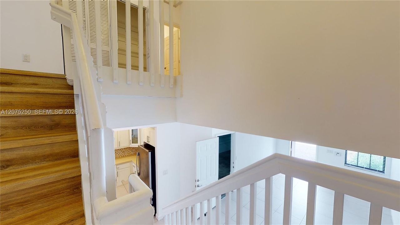 For Rent: $3,950 (3 beds, 3 baths, 2206 Square Feet)