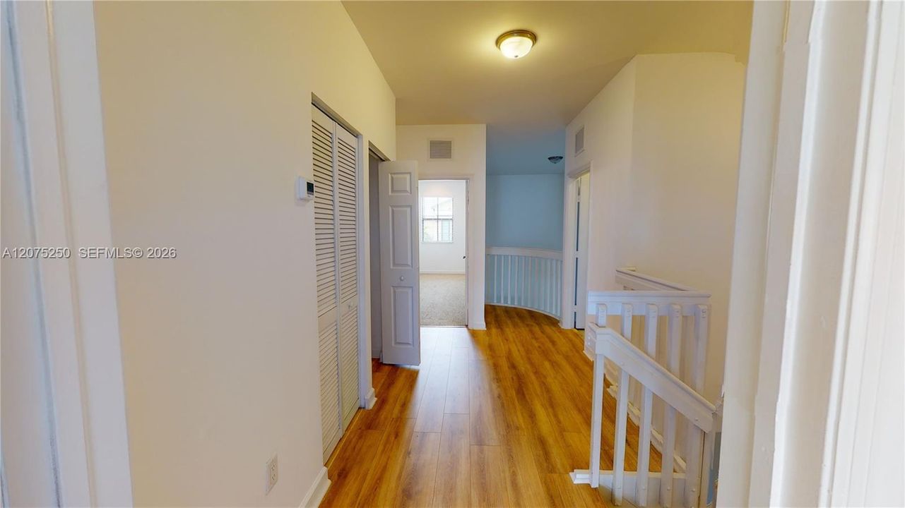 For Rent: $3,950 (3 beds, 3 baths, 2206 Square Feet)