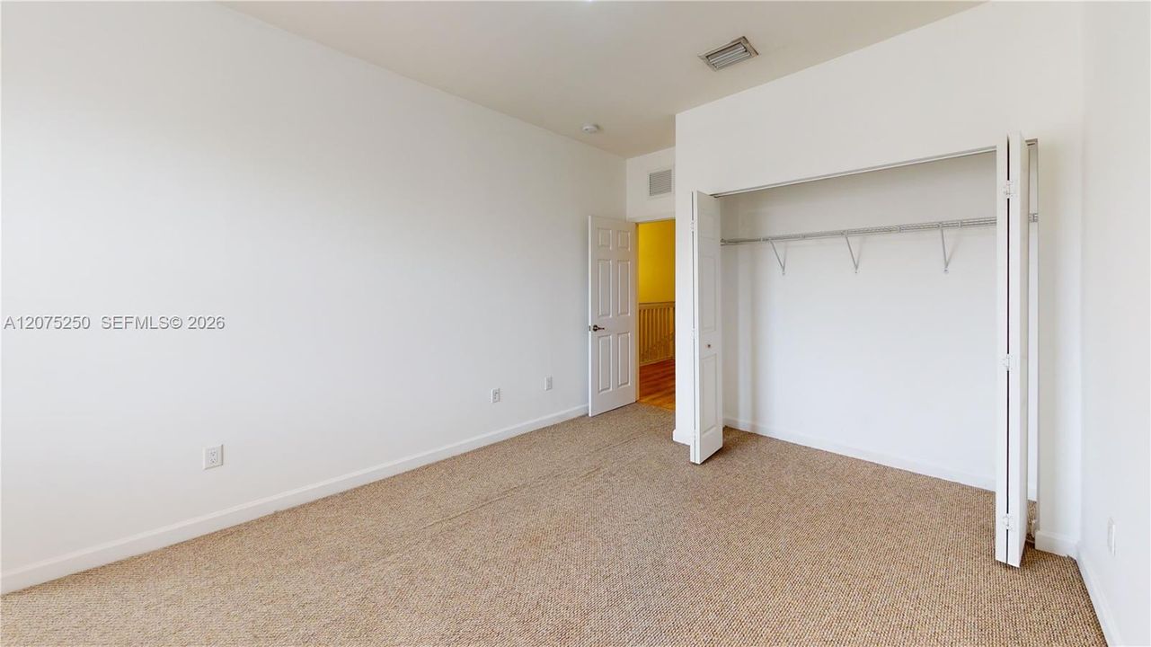 For Rent: $3,950 (3 beds, 3 baths, 2206 Square Feet)