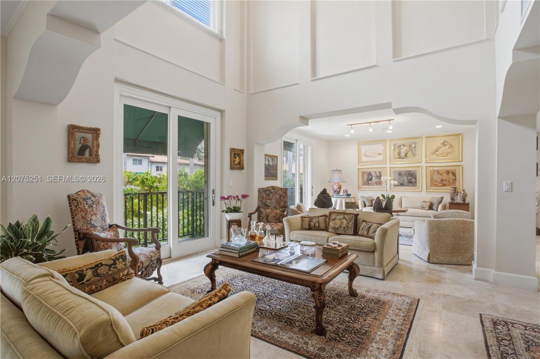 En Venta: $2,375,000 (5 camas, 5 baños, 3276 Pies cuadrados)