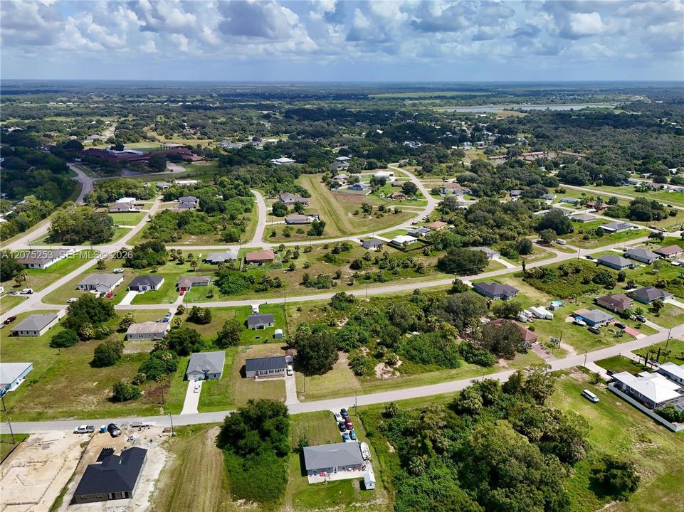 待售: $40,000 (0.23 acres)