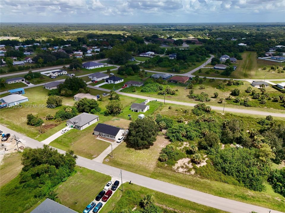待售: $40,000 (0.23 acres)