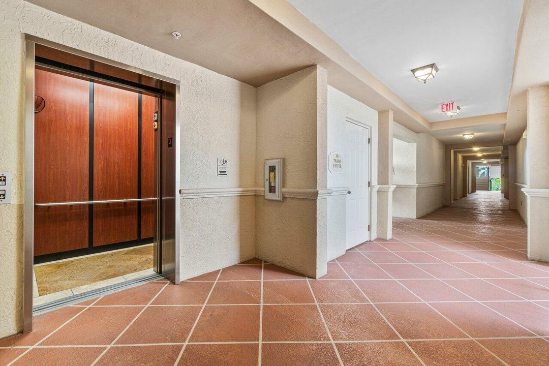 035-1408TuscanyWay-BoyntonBeach-FL-33435