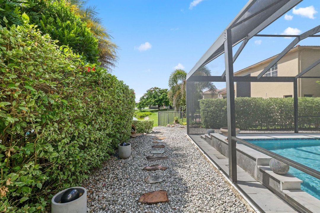 8715 Cobblestone Point Cir - 44.jpg-SMAL