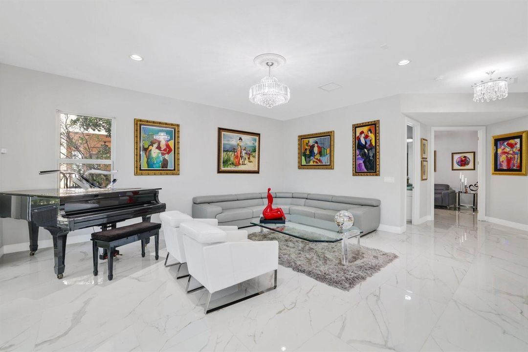 8715 Cobblestone Point Cir - 20.jpg-SMAL
