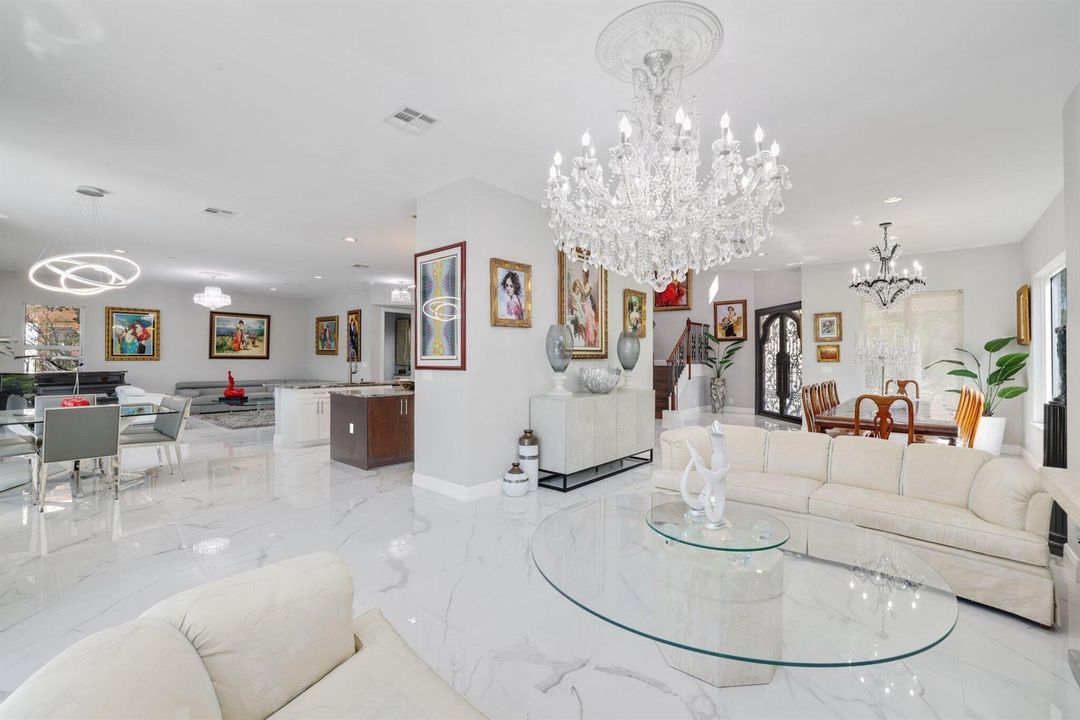 8715 Cobblestone Point Cir - 16.jpg-SMAL