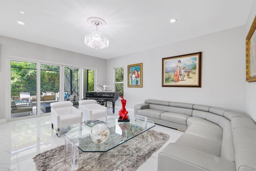 8715 Cobblestone Point Cir - 22.jpg-SMAL