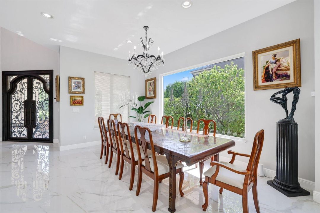 8715 Cobblestone Point Cir - 12.jpg-SMAL