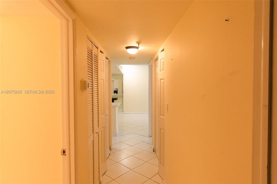 En Venta: $650,000 (2 camas, 2 baños, 1088 Pies cuadrados)