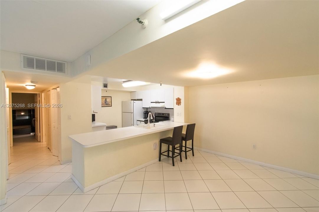 En Venta: $650,000 (2 camas, 2 baños, 1088 Pies cuadrados)
