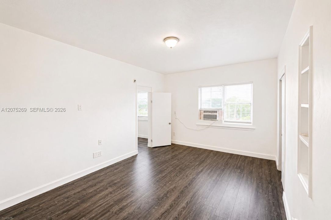For Rent: $1,200 (1 beds, 1 baths, 0 Square Feet)