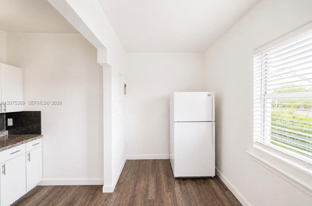 For Rent: $1,200 (1 beds, 1 baths, 0 Square Feet)