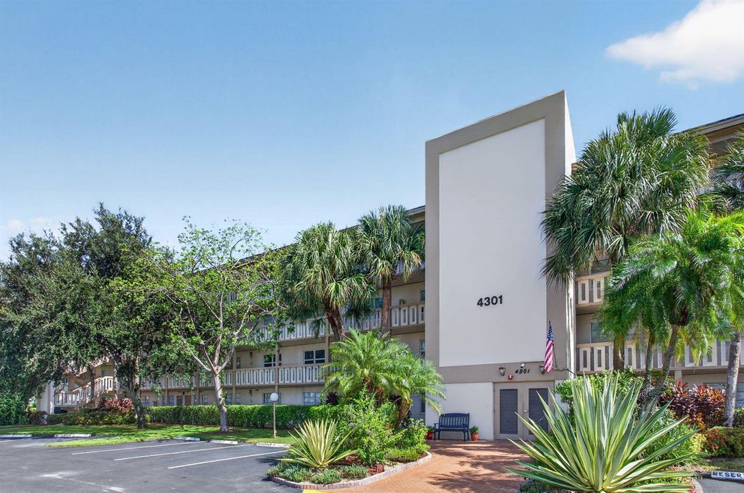 1-web-or-mls-4301 G4-1529