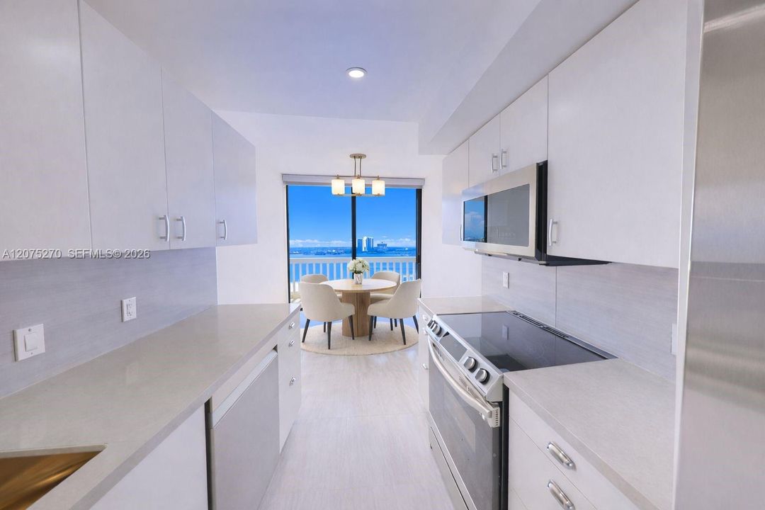For Rent: $5,350 (2 beds, 2 baths, 1350 Square Feet)