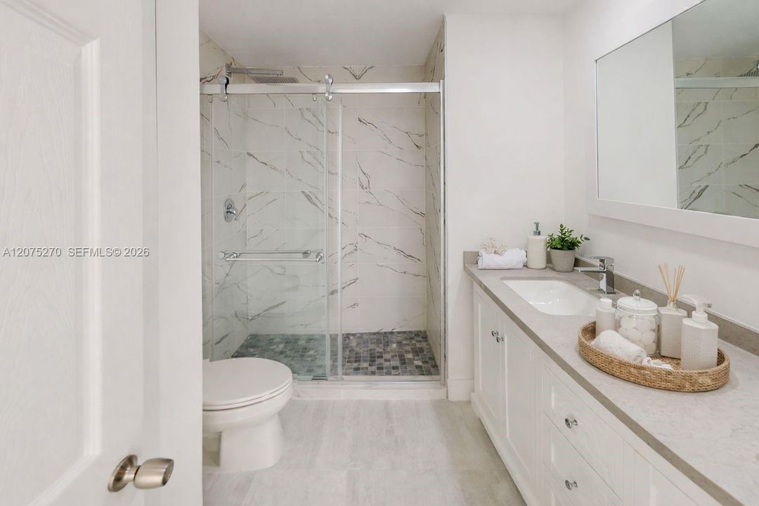For Rent: $5,350 (2 beds, 2 baths, 1350 Square Feet)