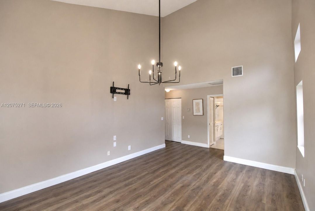 For Sale: $869,000 (4 beds, 3 baths, 2568 Square Feet)