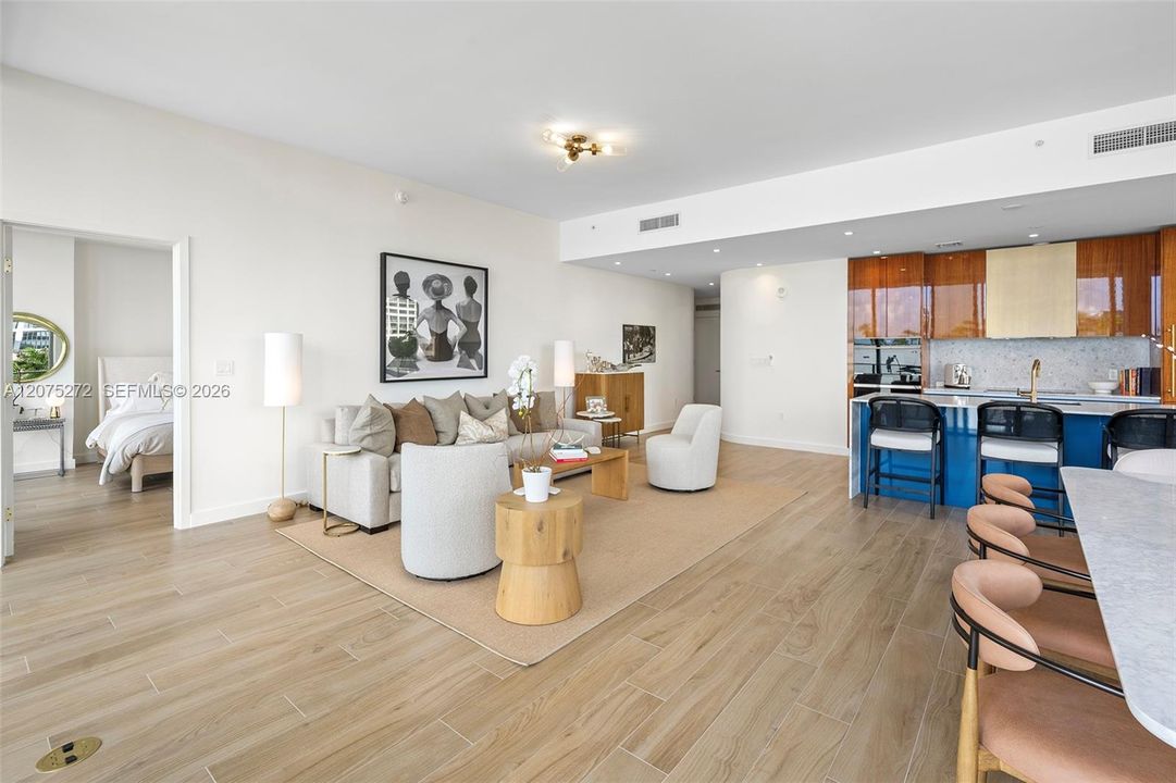 For Sale: $3,250,000 (3 beds, 3 baths, 1811 Square Feet)