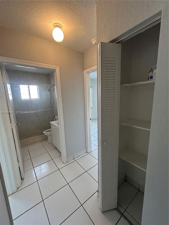 For Rent: $3,000 (3 beds, 2 baths, 1894 Square Feet)